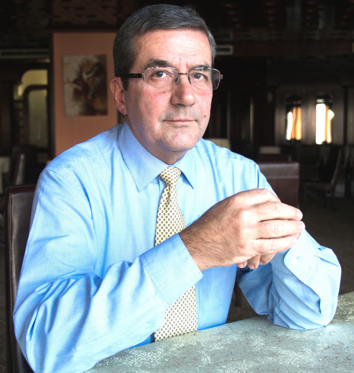 Dr. Srđa Trifković (PhD) Magyar Honvédség Kiadványtára